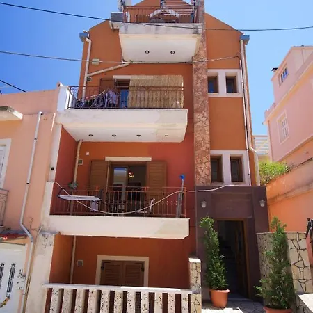 Artemis Apartament *